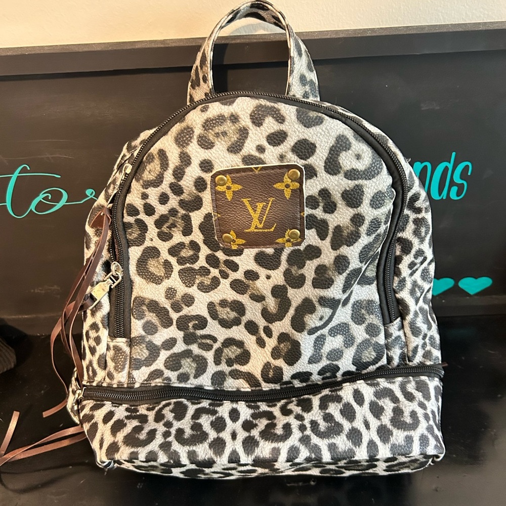 Super cute leopard backpack